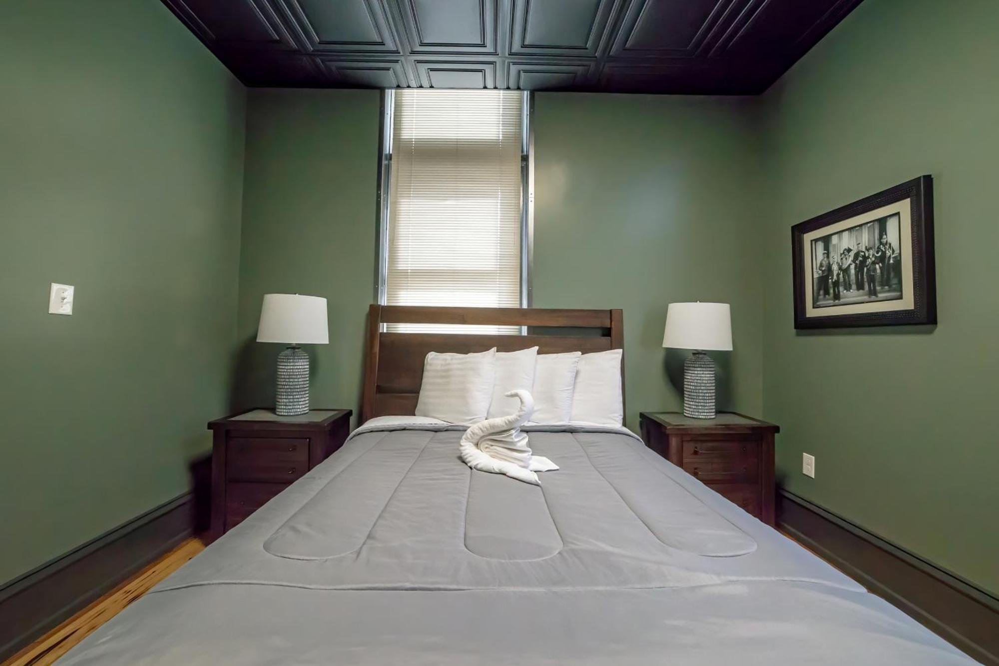 City Hall Grand Hotel Williamsport Room photo