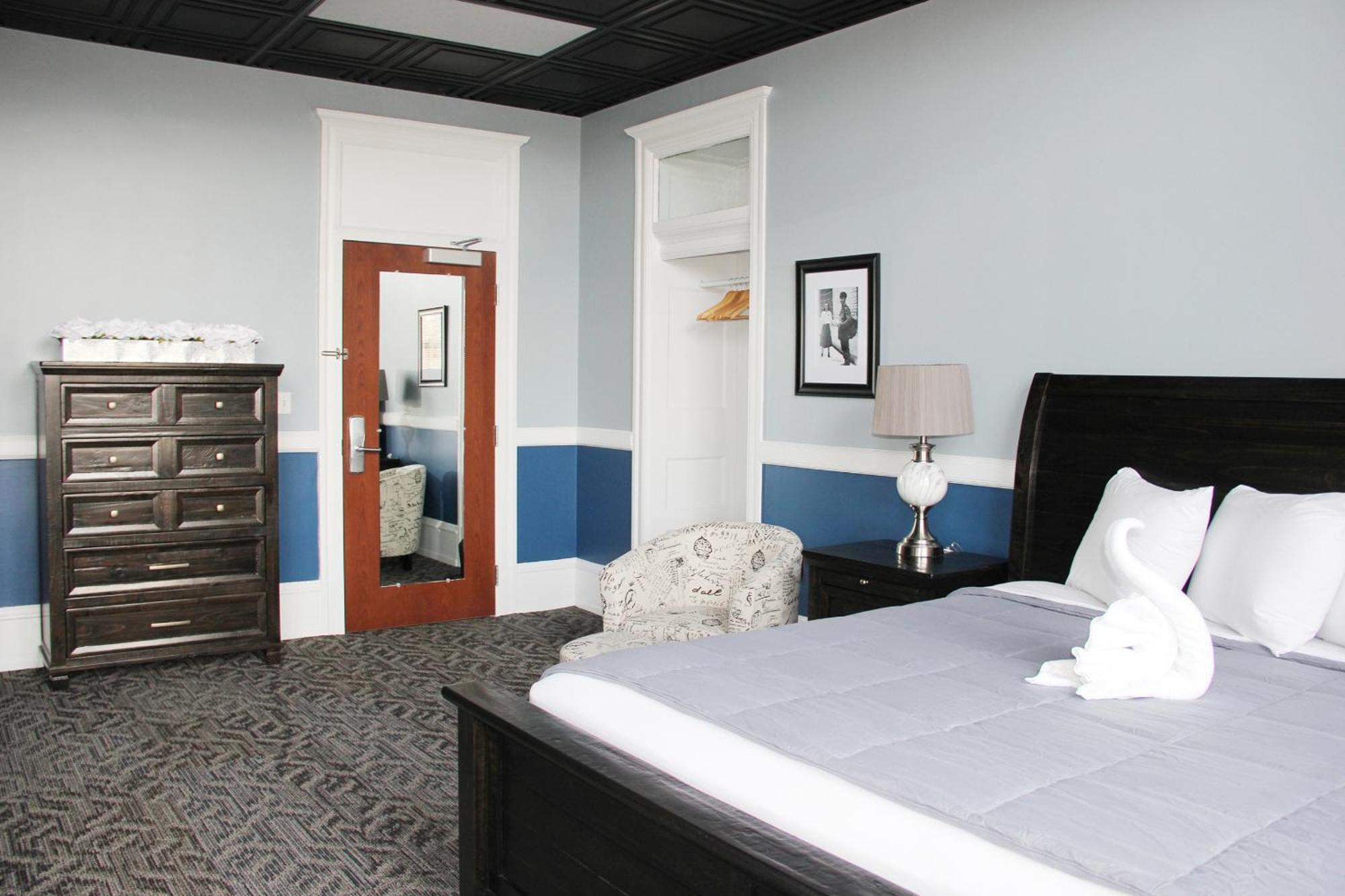 City Hall Grand Hotel Williamsport Room photo